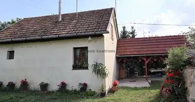 Haus 2 Zimmer in Kecskemeti jaras, Ungarn