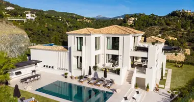 Villa 5 bedrooms with Swimming pool, with Garage, with Mountain view in Benahavis, Spain