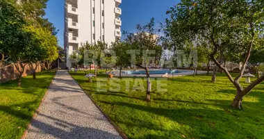3 bedroom apartment in Muratpasa, Turkey