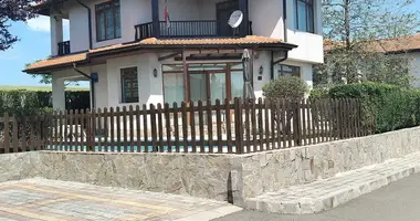Mieszkanie 2 pokoi w Kableshkovo, Bułgaria