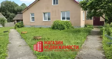 Maison dans Putryskauski sielski Saviet, Biélorussie