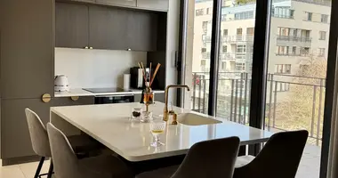 Apartamento 3 habitaciones en Varsovia, Polonia