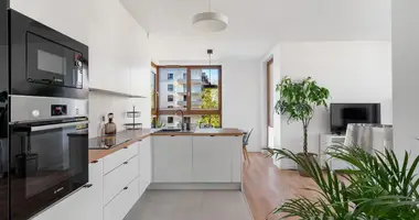 Квартира 4 комнаты в Варшава, Польша