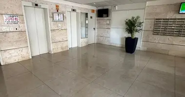 3 room apartment in Ashkelon, Israel