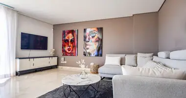 2 bedroom apartment in Marbella, Spain