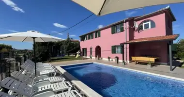 Villa 5 bedrooms in Rabac, Croatia