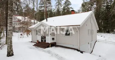 Casa 5 habitaciones en Siuntio, Finlandia