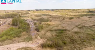 Участок земли в Неверонис, Литва
