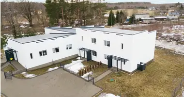 Haus 5 Zimmer in Bezirk Neuermühlen, Lettland