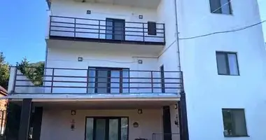 Casa 5 habitaciones con Muebles, con Estacionamiento, con Aire acondicionado en Tsodoreti, Georgia