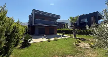 Villa 5 zimmer in Kuşadası, Türkei