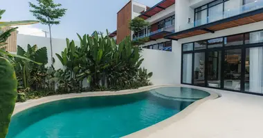 3 BedroomAquamarine Villa Nelayan dans Canggu, Indonésie