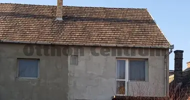 5 room house in Tata, Hungary