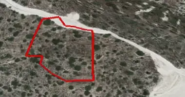 Plot of land in koinoteta agiou tychona, Cyprus