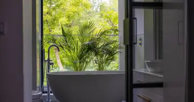 Apartamento 5 habitaciones en Varsovia, Polonia