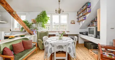 4 room apartment in Warsaw, Poland