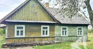 Maison dans Navasiolkauski siel ski Saviet, Biélorussie