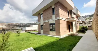 Villa 4 Zimmer mit Parkplatz, mit Schwimmbad, mit Internet in Alanya, Türkei