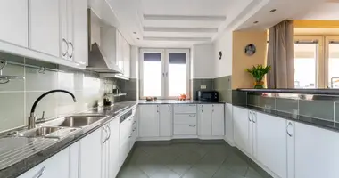 2 bedroom apartment in Warsaw, Poland