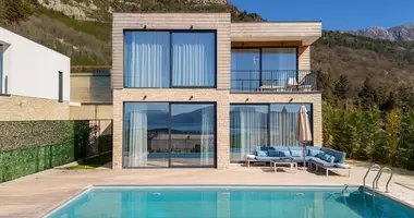 Villa 4 bedrooms in Kavac, Montenegro