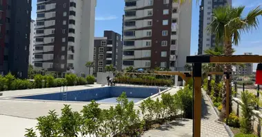 2 room apartment in Akdeniz, Turkey