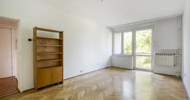 Квартира 2 комнаты в Варшава, Польша