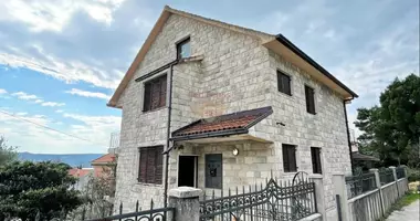 Casa 6 habitaciones en Tivat, Montenegro