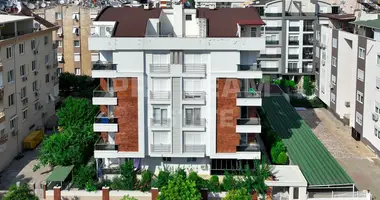 Apartamento 2 habitaciones en Konyaalti, Turquía