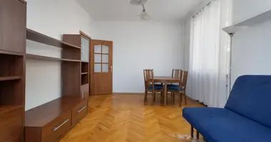 Квартира 2 комнаты в Варшава, Польша