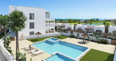 2 bedroom apartment in Los Alcazares, Spain