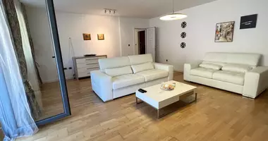 Apartamento 3 habitaciones en Przno, Montenegro
