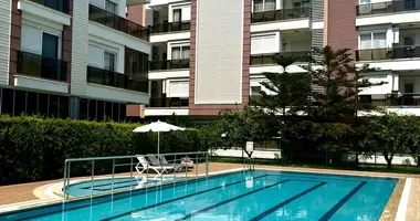 2 bedroom apartment in Muratpasa, Turkey
