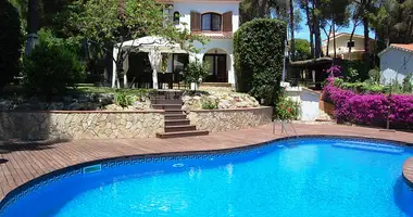 4 bedroom house in Lloret de Mar, Spain