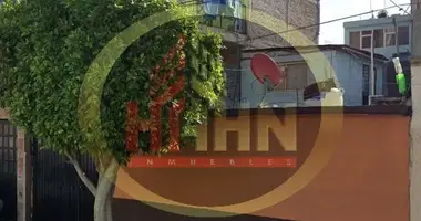 Casa 3 habitaciones en Nezahualcóyotl, México