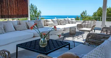 Villa  mit Gegensprechanlage, mit Möbliert, mit Terrasse in Altea, Spanien