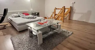 Apartamento 3 habitaciones en Budapest, Hungría