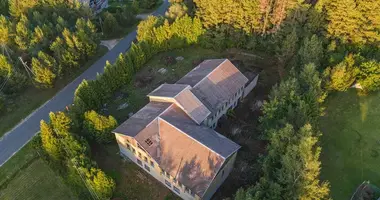 Commercial property 892 m² in Utena, Lithuania