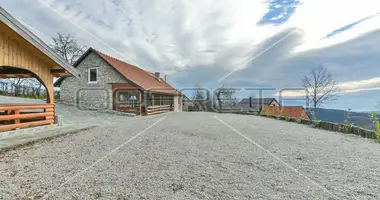 Casa 2 habitaciones en Opcina Zumberak, Croacia