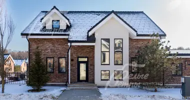 Maison 6 chambres dans Shalovo, Fédération de Russie