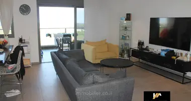 Wohnung 5 zimmer in Kfar Yona, Israel