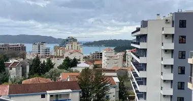 Apartamento 3 habitaciones en Becici, Montenegro