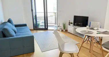 Квартира 2 комнаты в Бечичи, Черногория