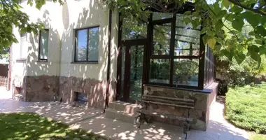 7 room house in Sukhyi Lyman, Ukraine