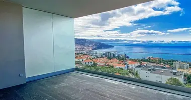 3 bedroom apartment in Madeira, Portugal