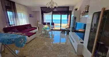 Wohnung in Pecurice, Montenegro