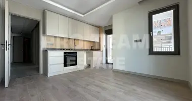 Apartamento 3 habitaciones en Muratpasa, Turquía