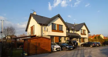Apartamento 4 habitaciones en Varsovia, Polonia