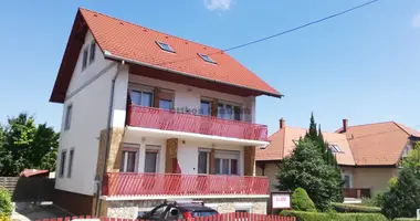 9 room house in Heviz, Hungary