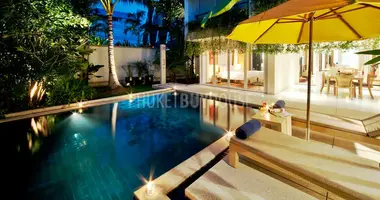 Condo 2 chambres dans Phuket, Thaïlande