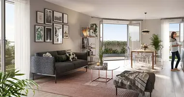 3 bedroom apartment in Metropolitan France, France